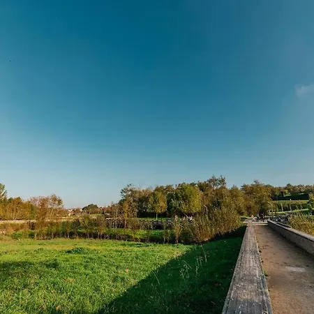 T2 Calme Absolu, Large Terrasse, Garage Velo, 5 Min Ocean *