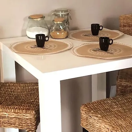 T2 Calme Absolu, Large Terrasse, Garage Velo, 5 Min Ocean شقة *