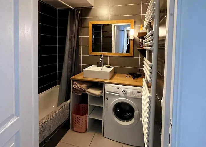 T2 Calme Absolu, Large Terrasse, Garage Velo, 5 Min Ocean Apartman Anglet